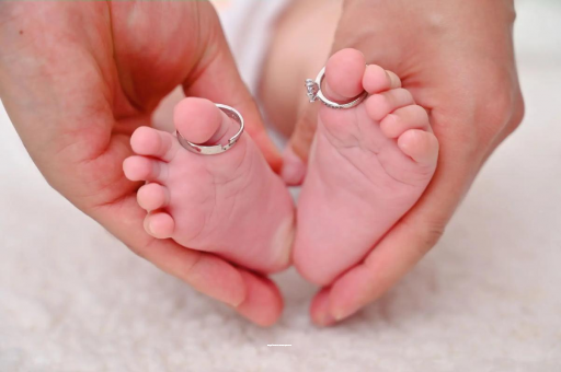 南安孕妇前三个月的睡姿